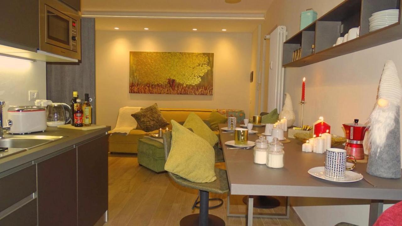 Blue Moon - Via Parigi Apartments Αόστα Εξωτερικό φωτογραφία
